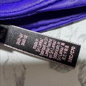 4 Victorias Secret Very Sexy Bras (Purple, Lime & Green 32C) Black 34B